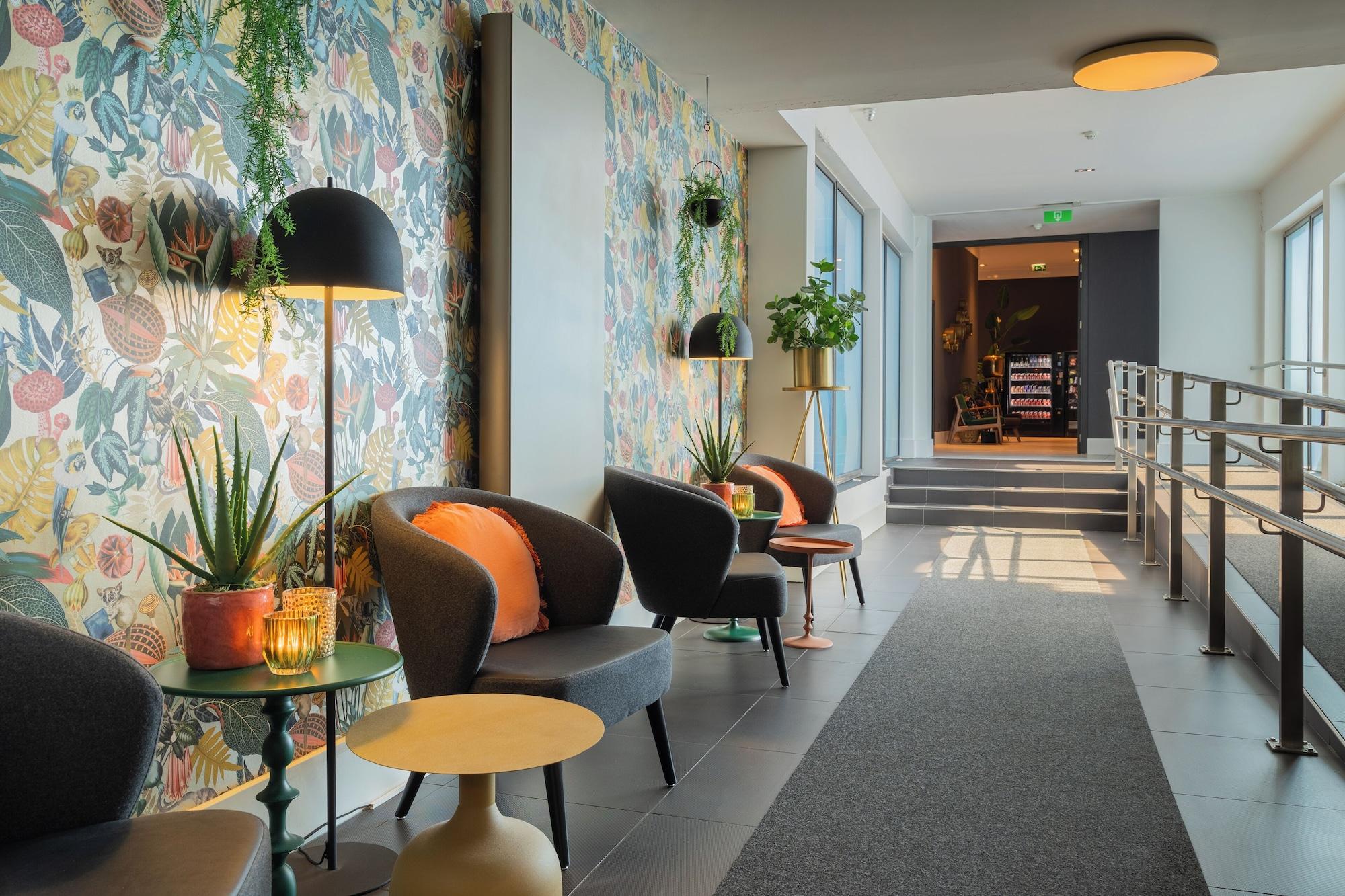 Vista Lobby Van der Valk Hotel Brugge - Oostkamp
