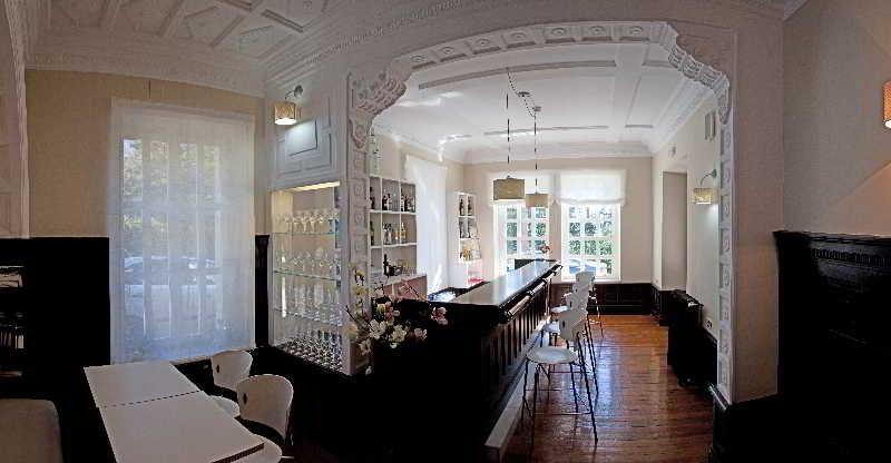 Bar/Salón Hotel Escuela Las Carolinas