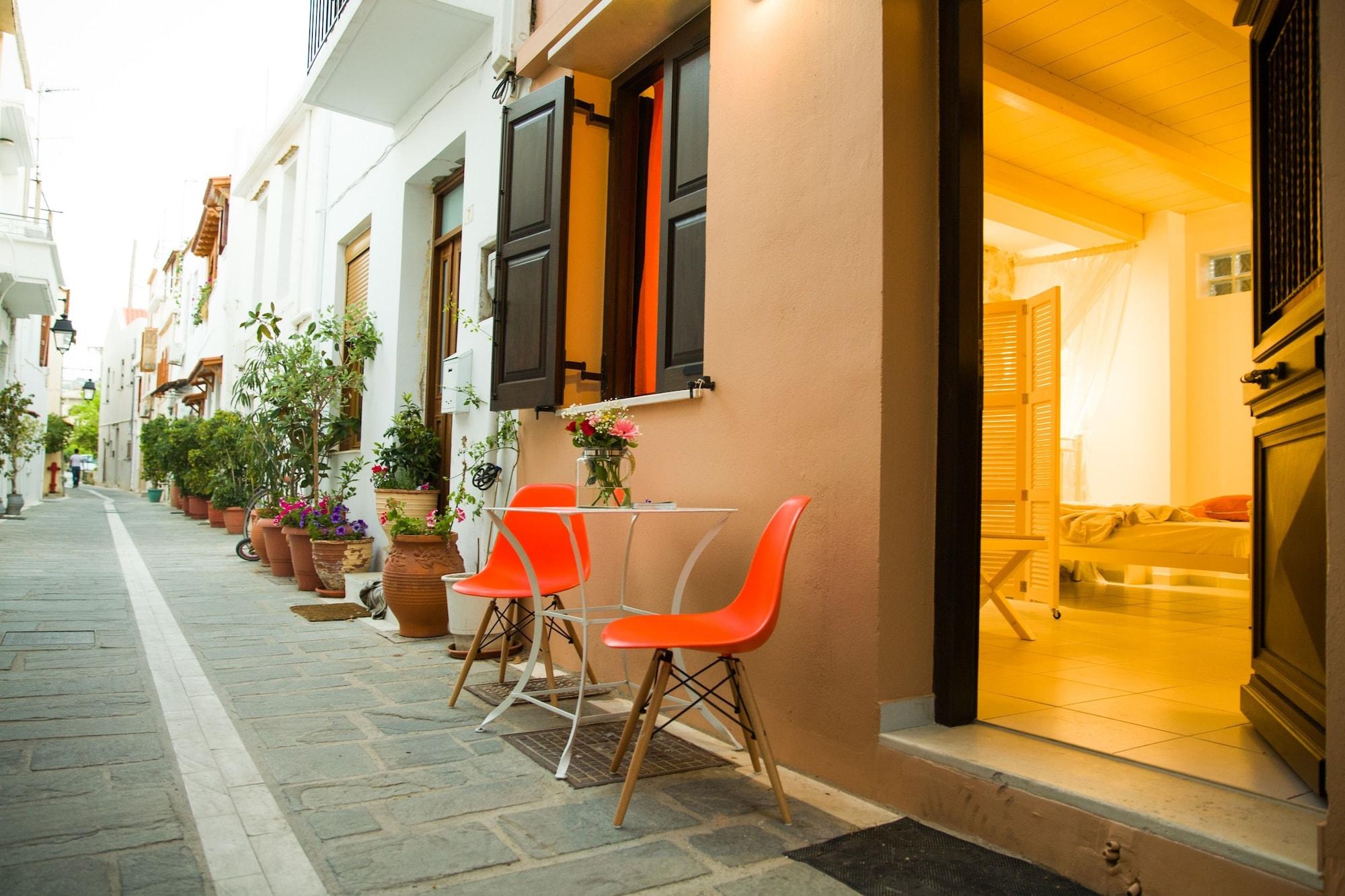 Vista Exterior AC Homes Christos