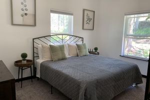 Alquiler Vacacional - Modern new build, hot tub, ski in/out, bike in/out, fire pit.