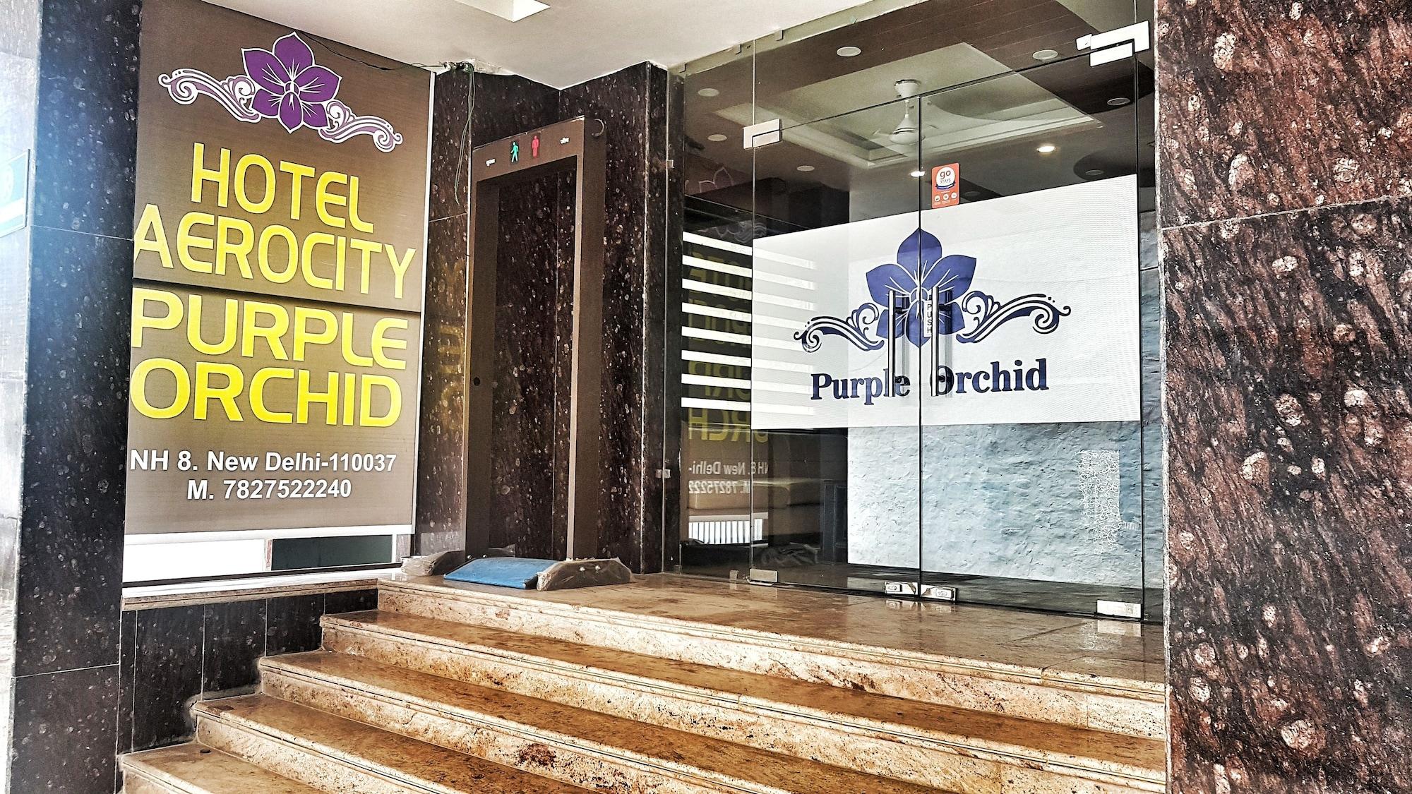 Vista Exterior Hotel Aerocity Purple Orchid