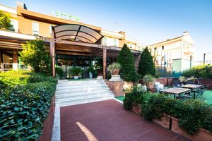 Alojamiento - Hotel Querini Budget Business Hotel