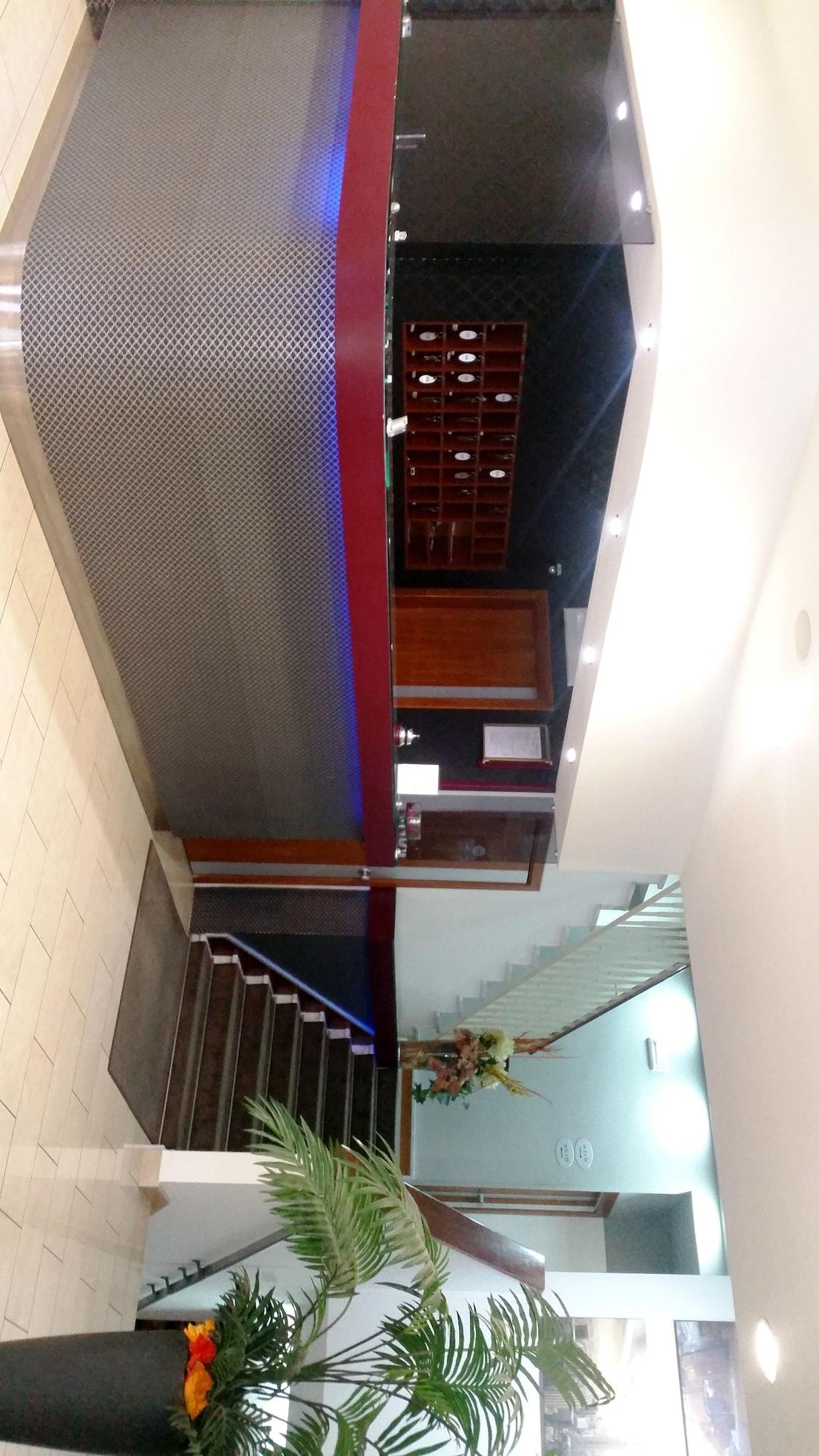 Varios Hotel Sannita
