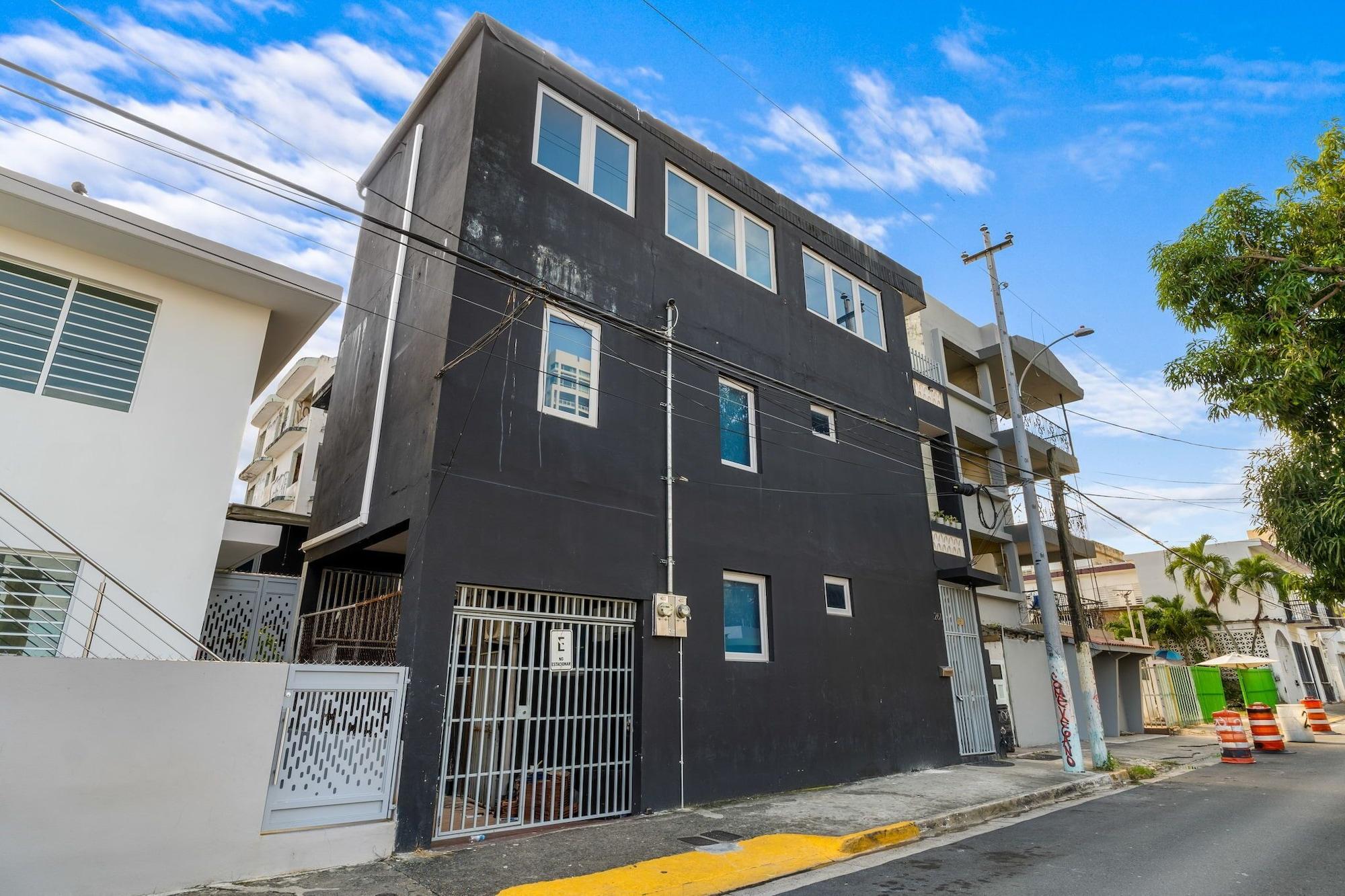 Vista Exterior La Placita by PMI Puerto Rico