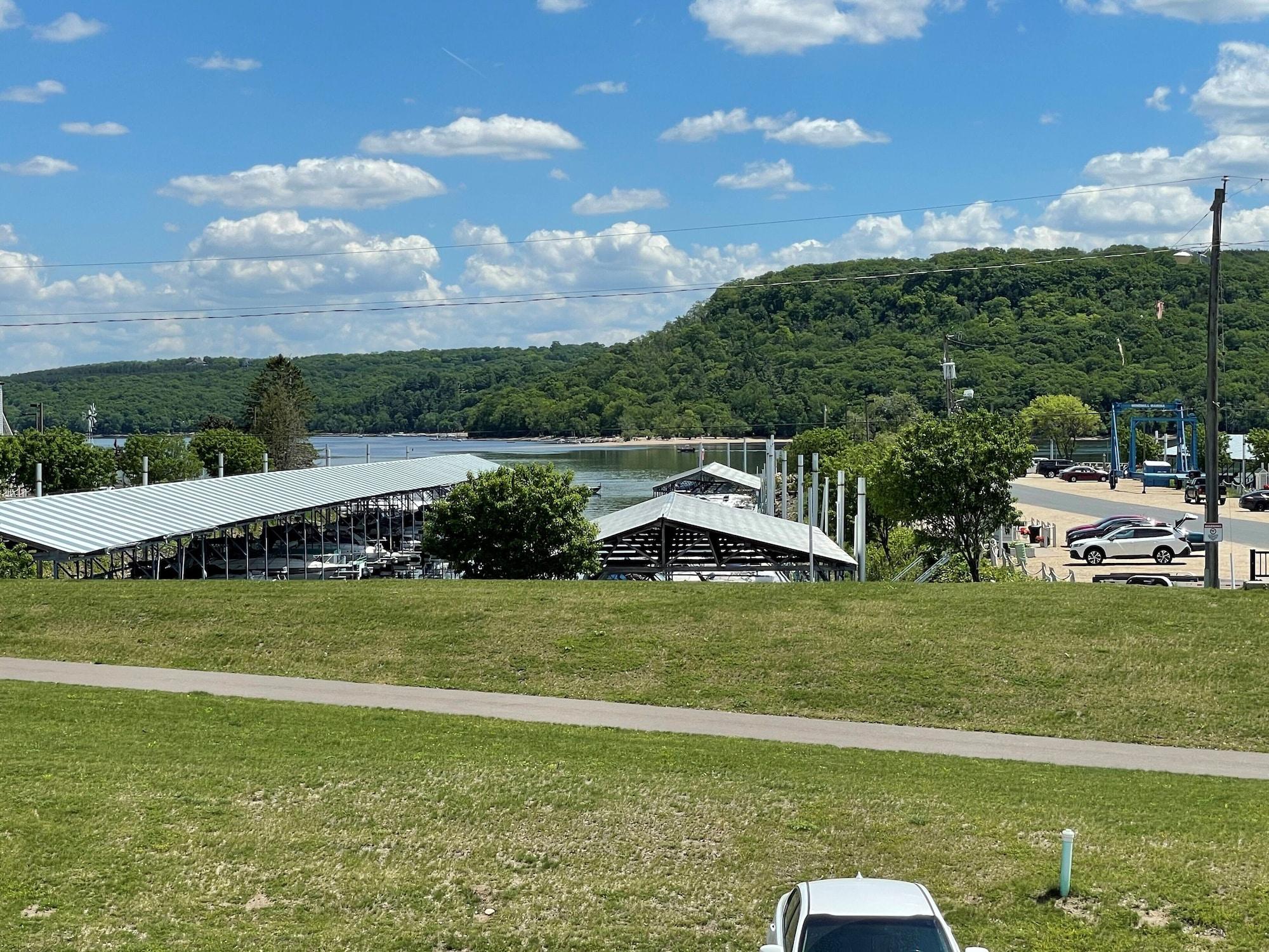 Vista Exterior Afton House Inn