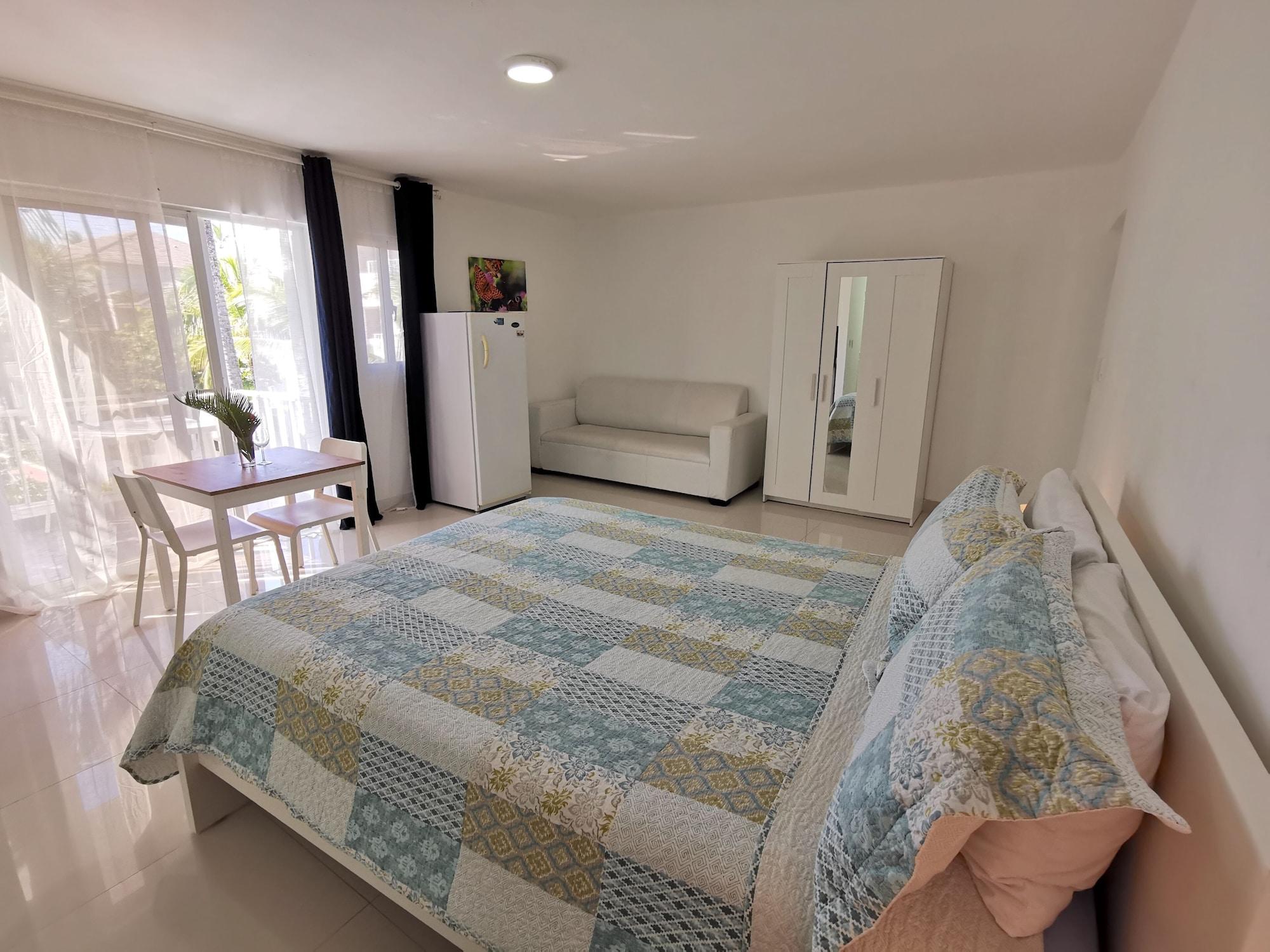 Habitación SOL CARIBE DELUXE STUDIOS playa LOS CORALES