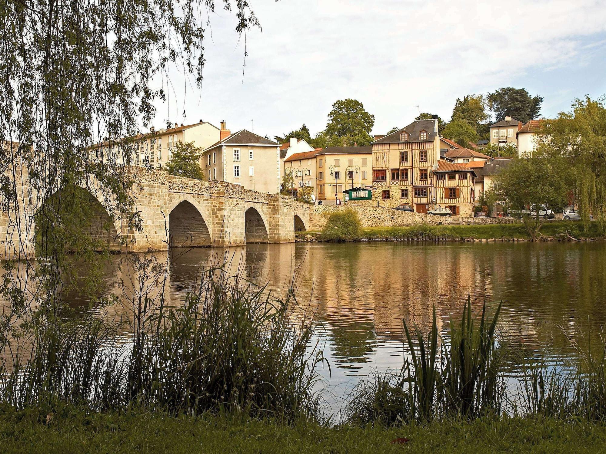 Vista Exterior ibis Limoges Centre