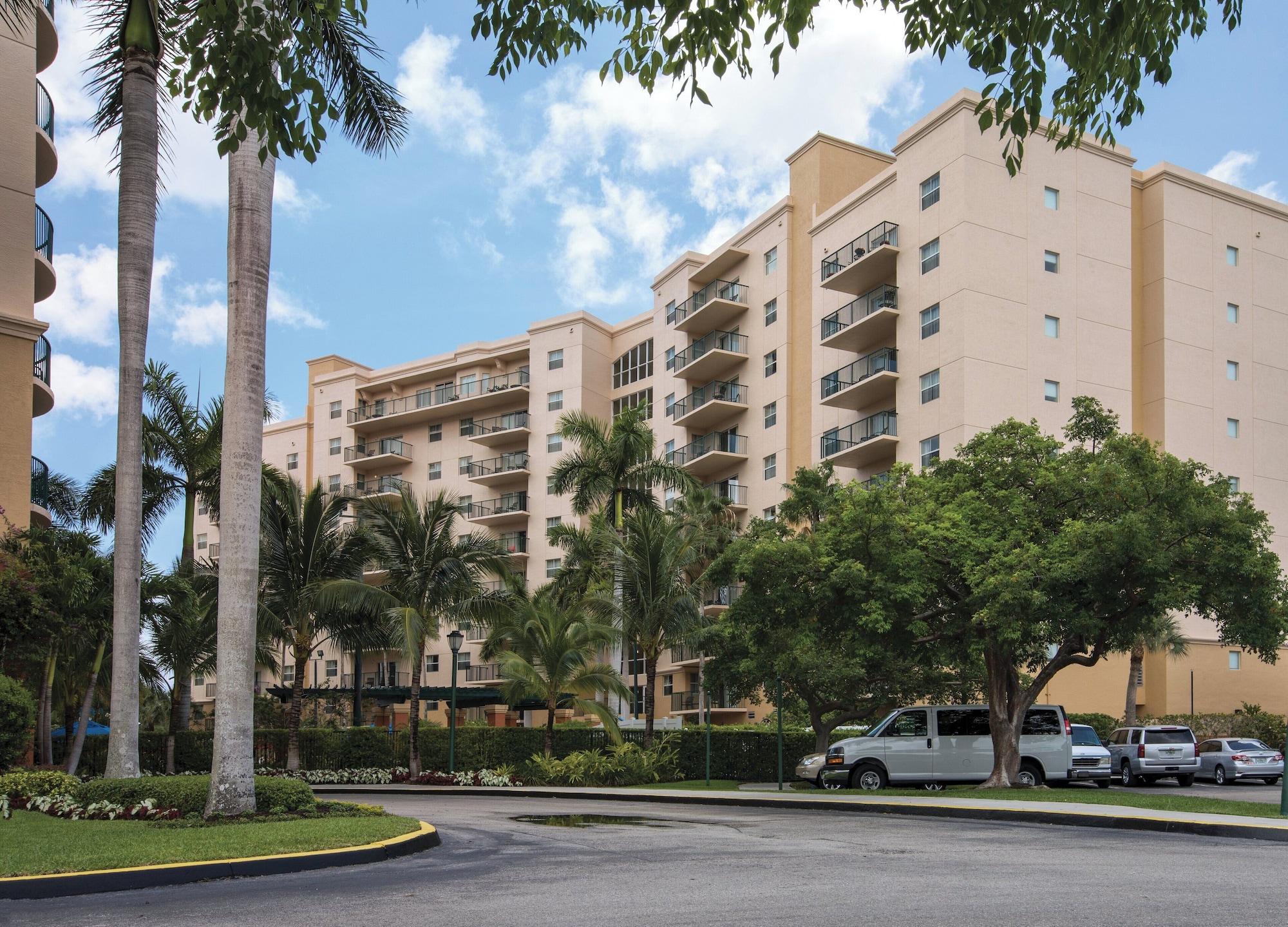 Vista Exterior Club Wyndham Palm-Aire