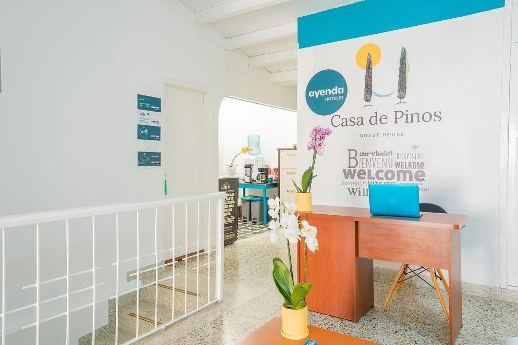 Vista Lobby Hotel Casa de Pinos