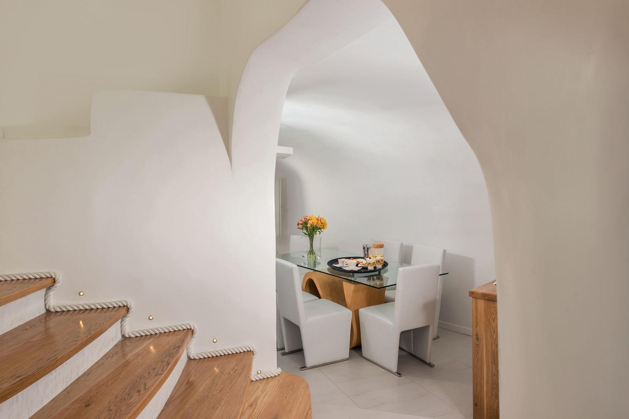 Vista Lobby Elite Luxury Suites