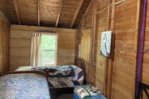 Alojamiento - Classic Seaman's Lodge - directly across from the Quarterdeck (Pet Friendly!)