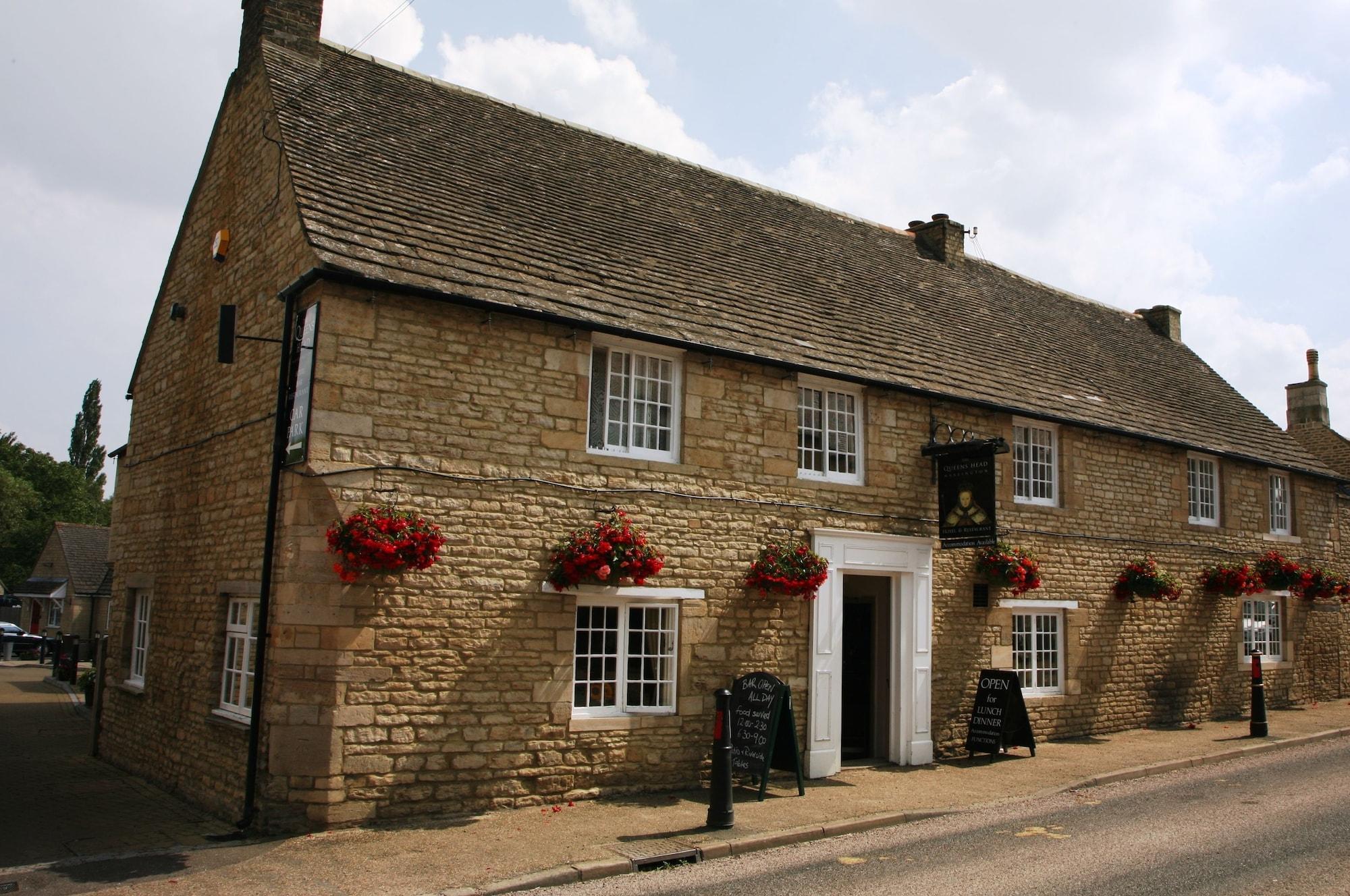 Vista Exterior Queens Head Inn