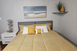 Alojamiento - Garden home minutes from Baltimore and Washington DC