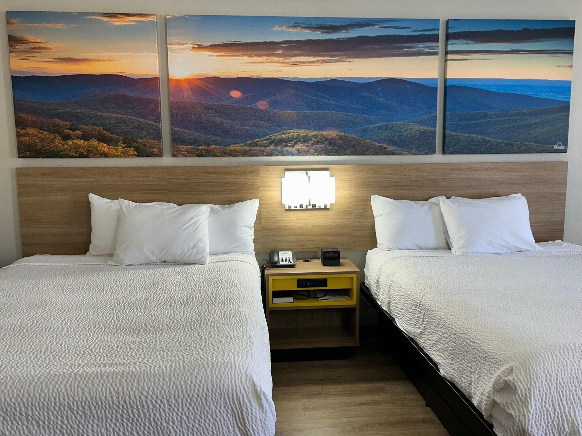Habitación Days Inn by Wyndham Clayton