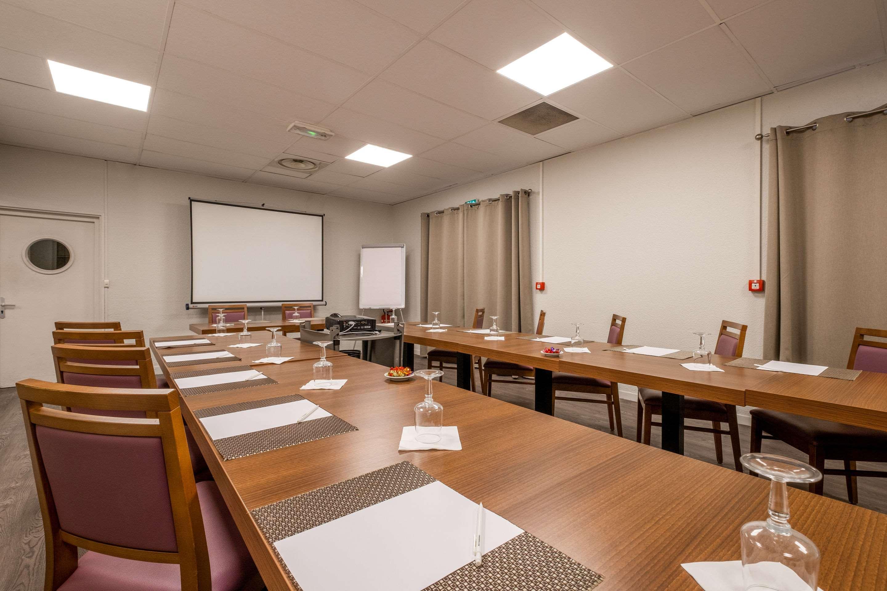 Sala de Reuniones Comfort Hotel Etampes