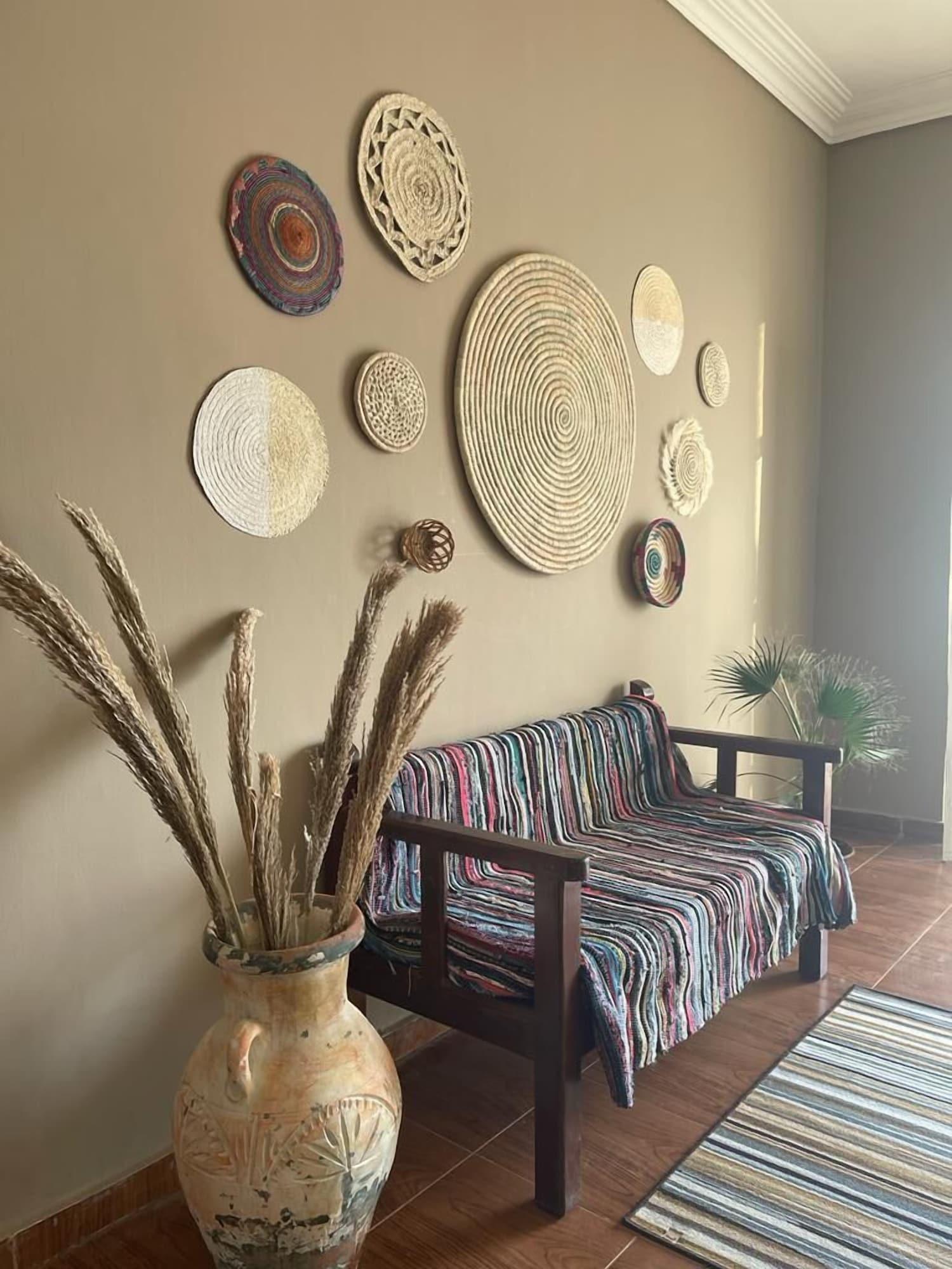 Vista Lobby La Casa Guest House