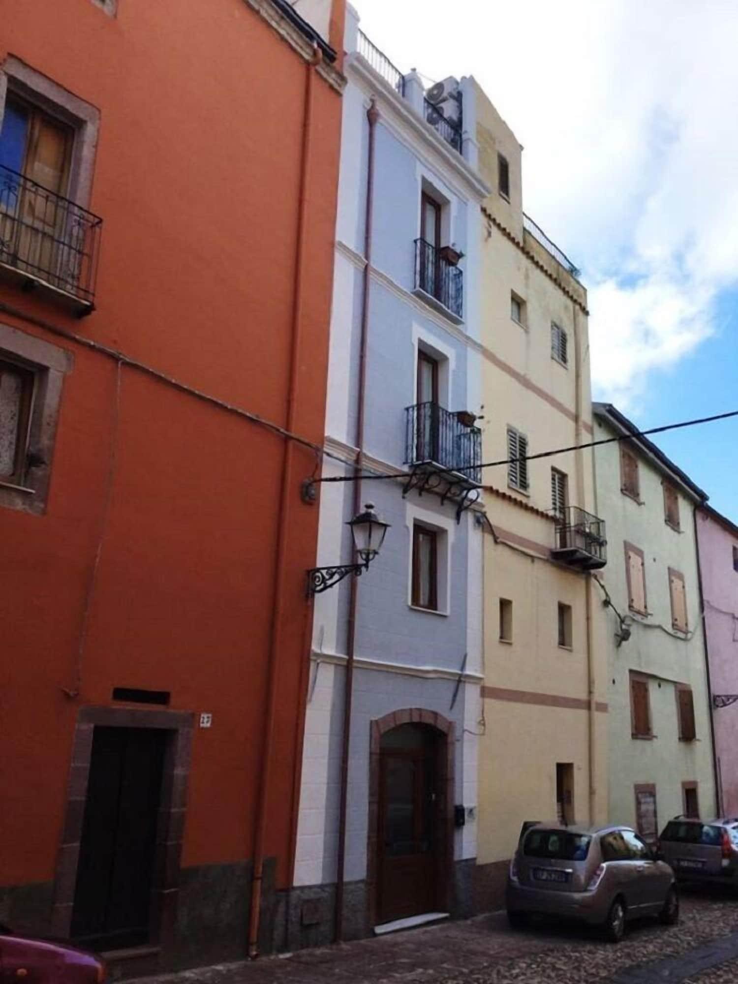 Vista Exterior Bomarosa Rooms