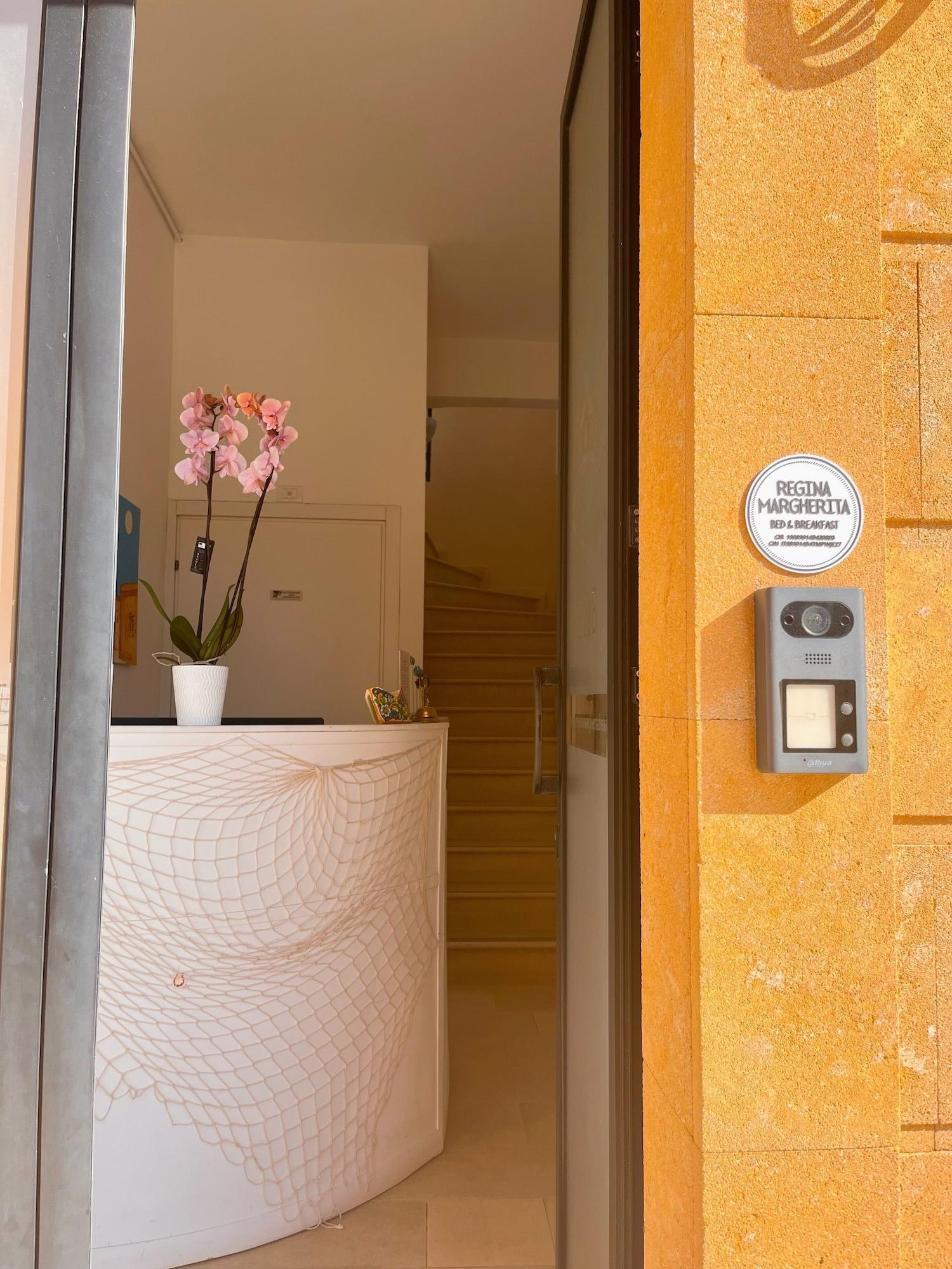 Vista Exterior Regina Margherita B&B