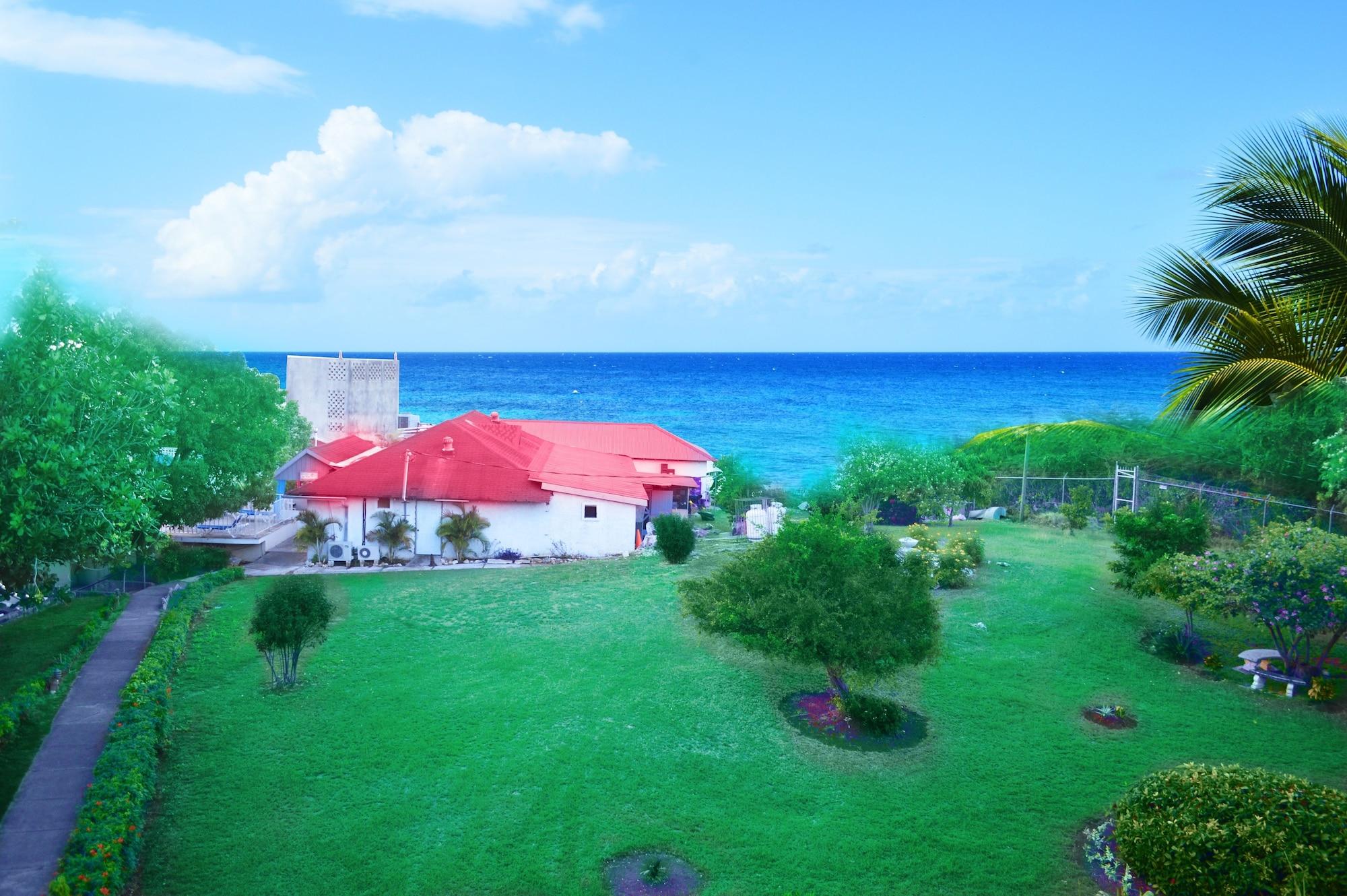 Comodidades del Alojamiento Garden Beach Studios at Montego Bay Club