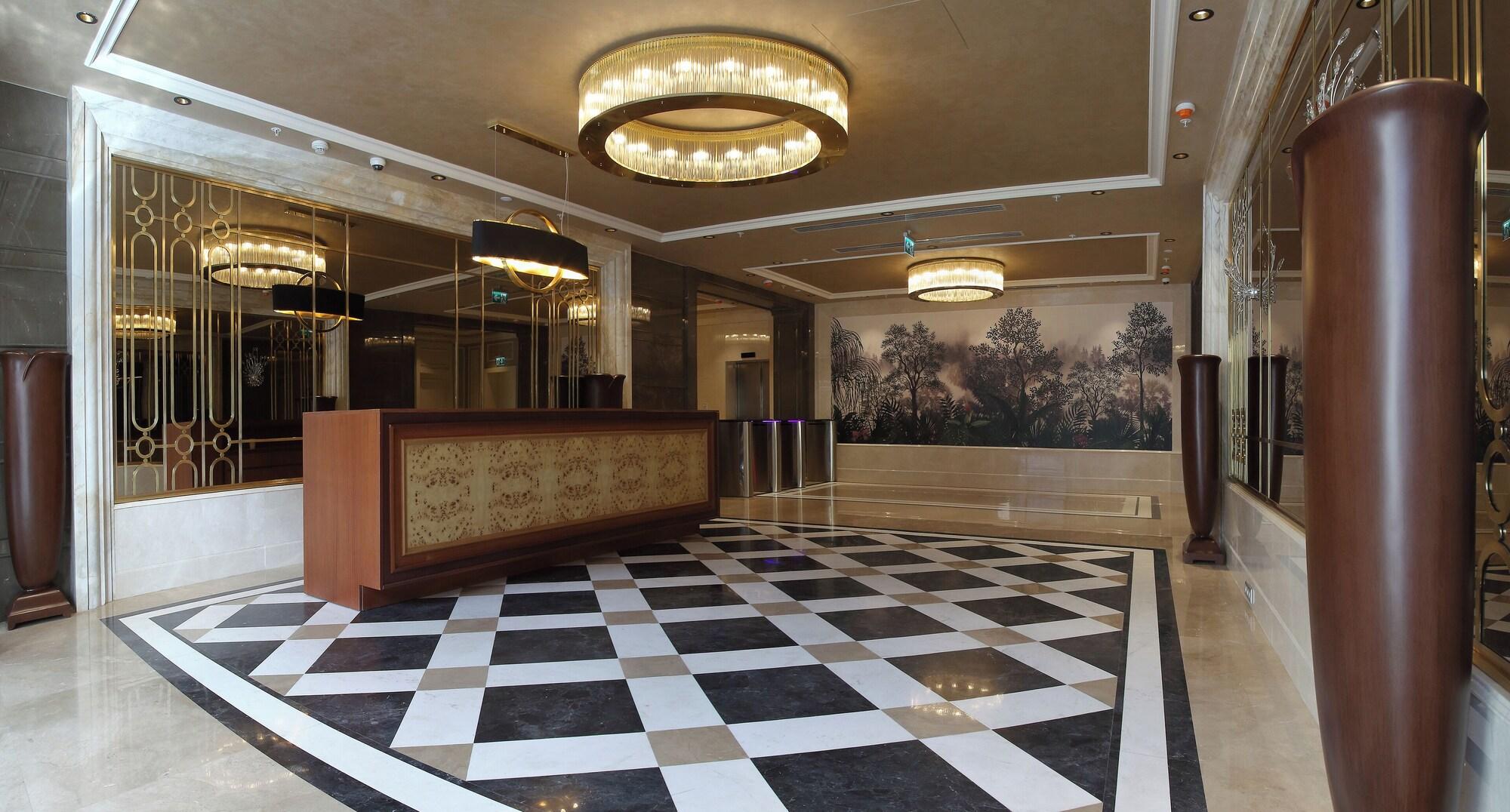 Vista Lobby GARLON RESIDENCE