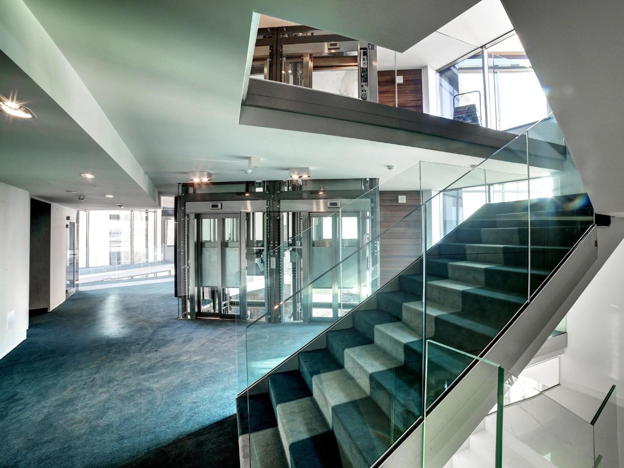 Vista Lobby Przystań Hotel & Restaurants