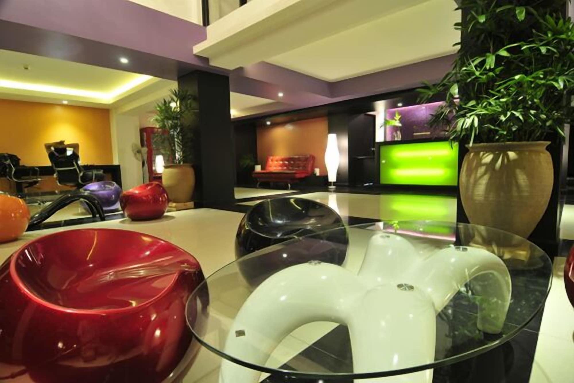 Vista Lobby @24 Boutique Hotel