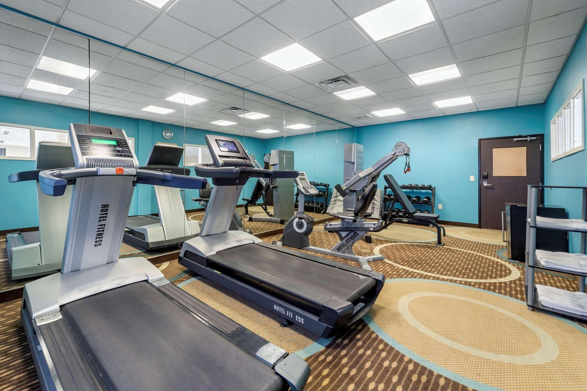Gimnasio Comfort Inn & Suites Oklahoma City West - I-40