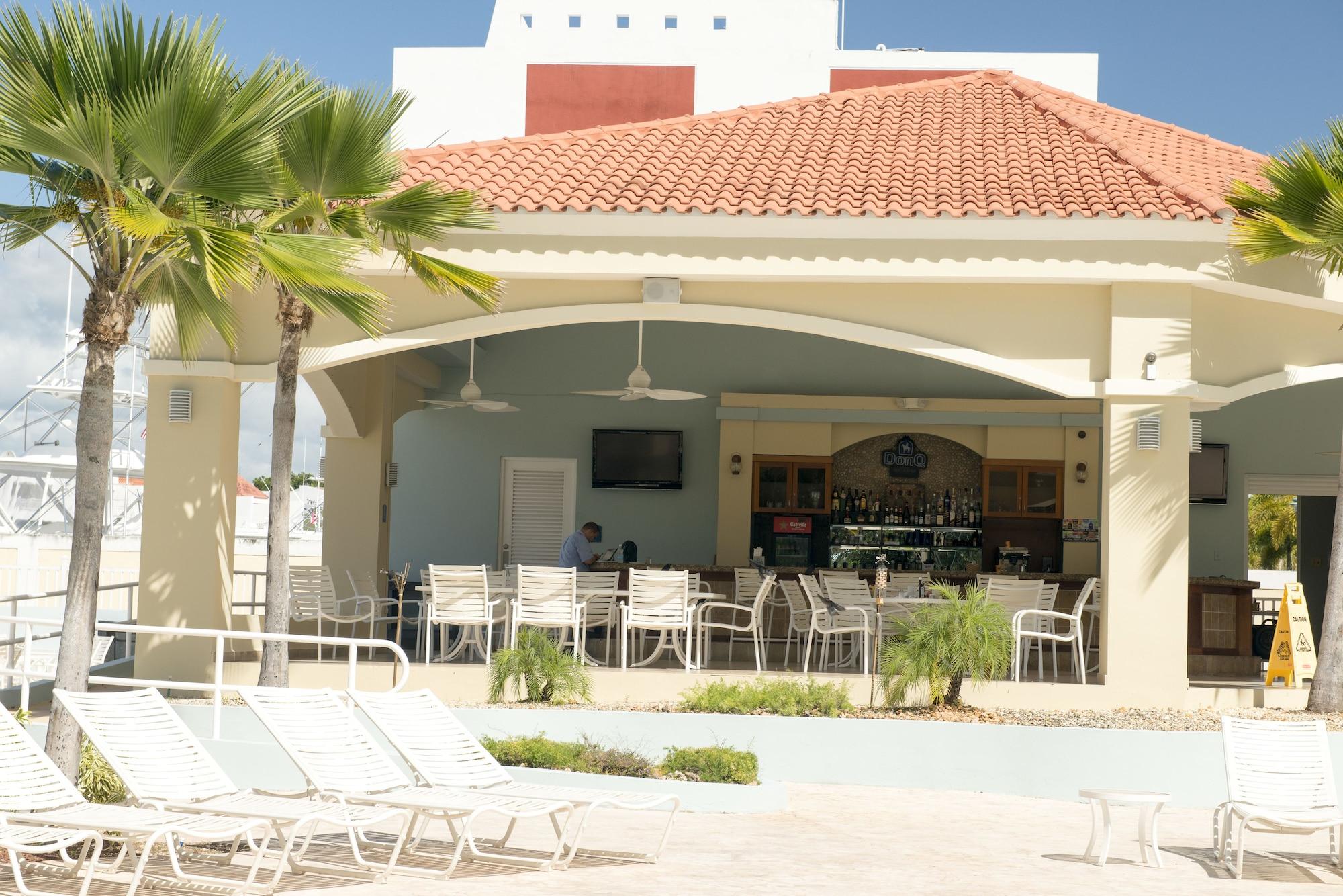Restaurant Aquarius Vacation Club at Boqueron Beach Resort