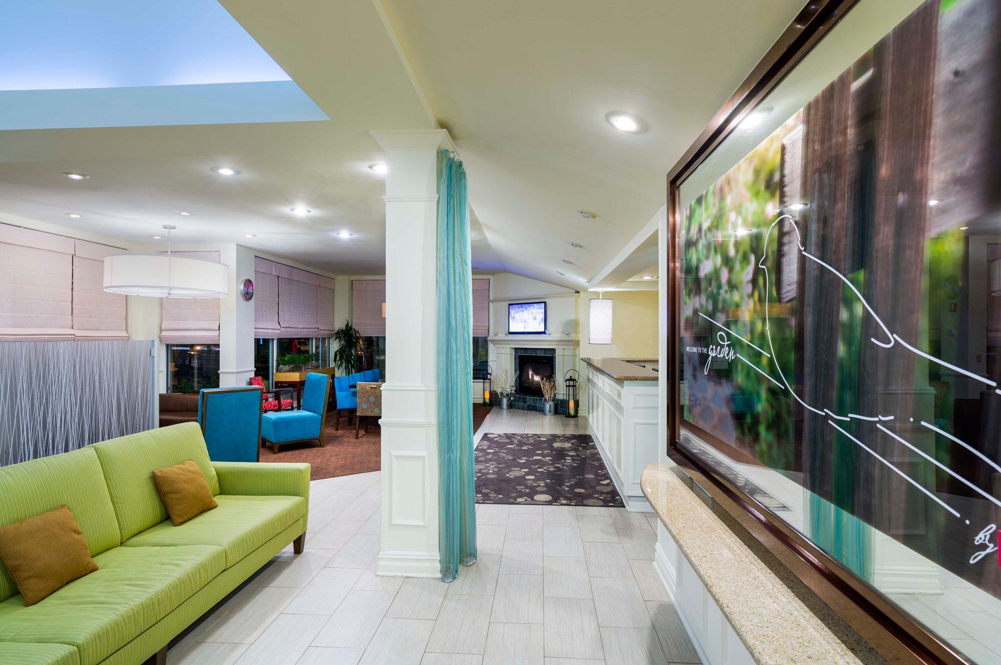 Vista Lobby Hilton Garden Inn Queens/JFK Airport