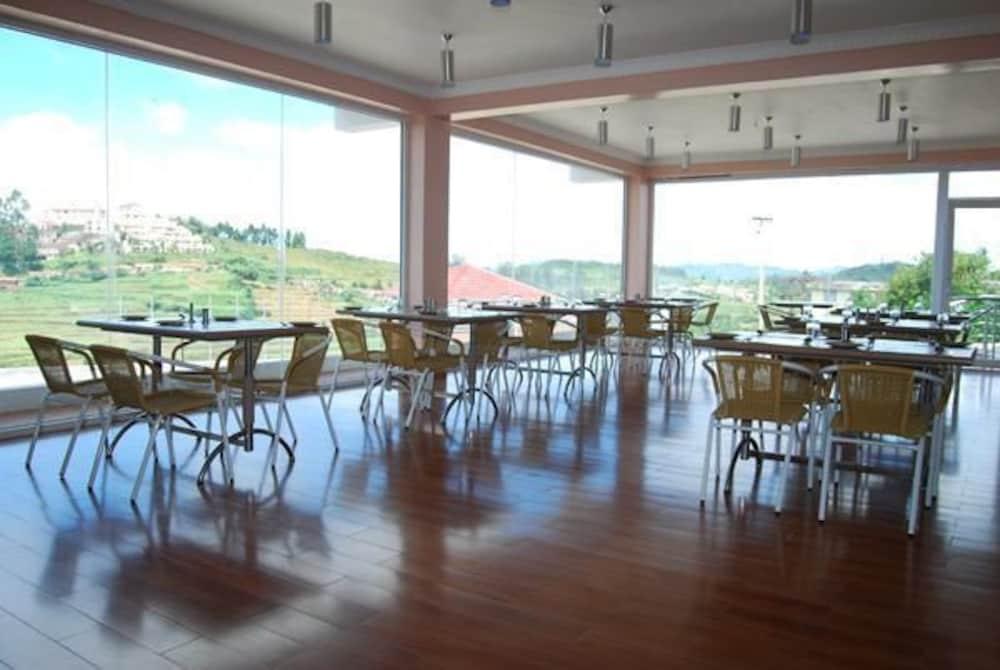 Comodidades del Alojamiento Leisure Vacations Palve Sugavasam