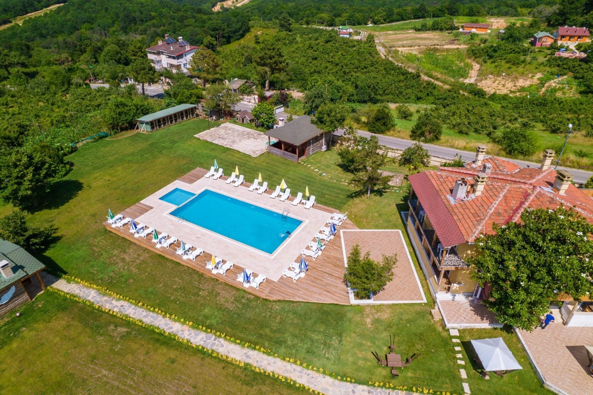 Varios Agva Teras Garden Hotel & Bungalow