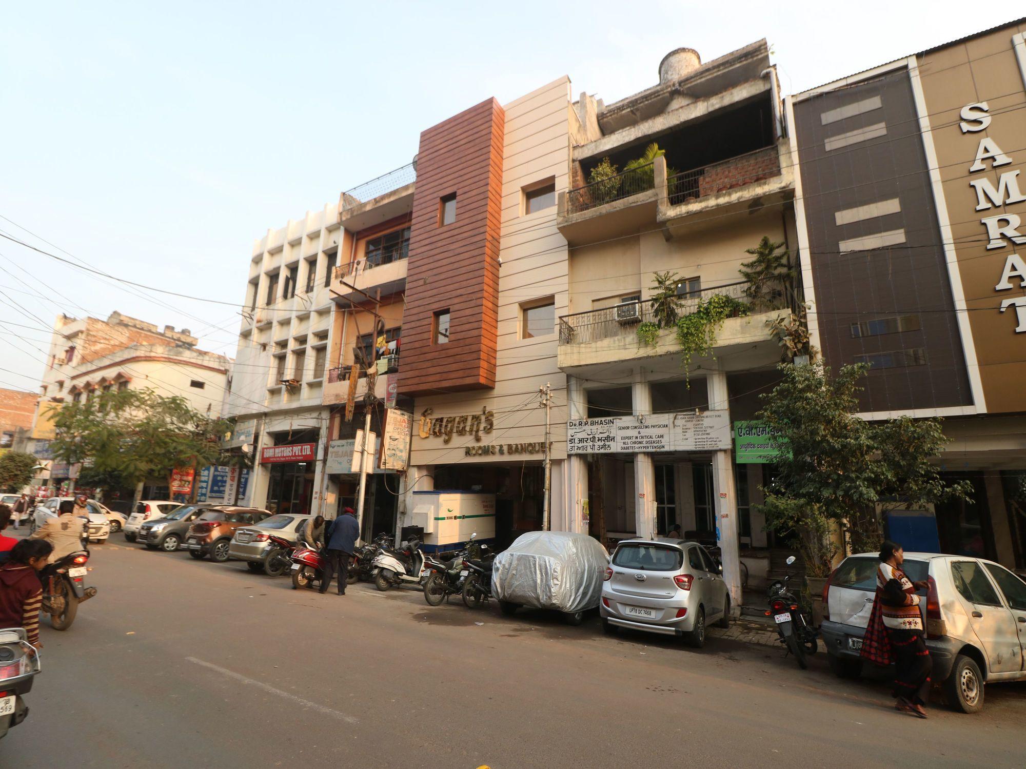Vista Exterior OYO 10991 Hotel Gagan