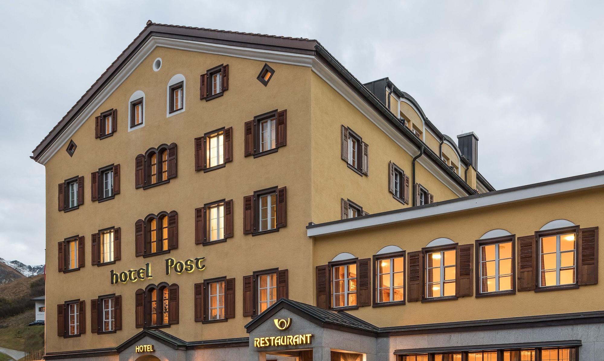 Varios Hotel Post Bivio