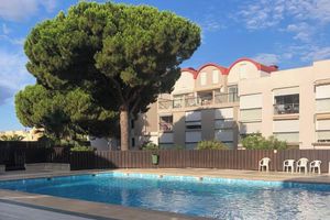 Alquiler Vacacional - Apartment in wooded residence with swimming pool