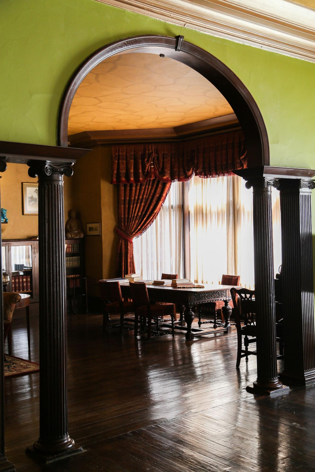 Vista Lobby The Detroit Club