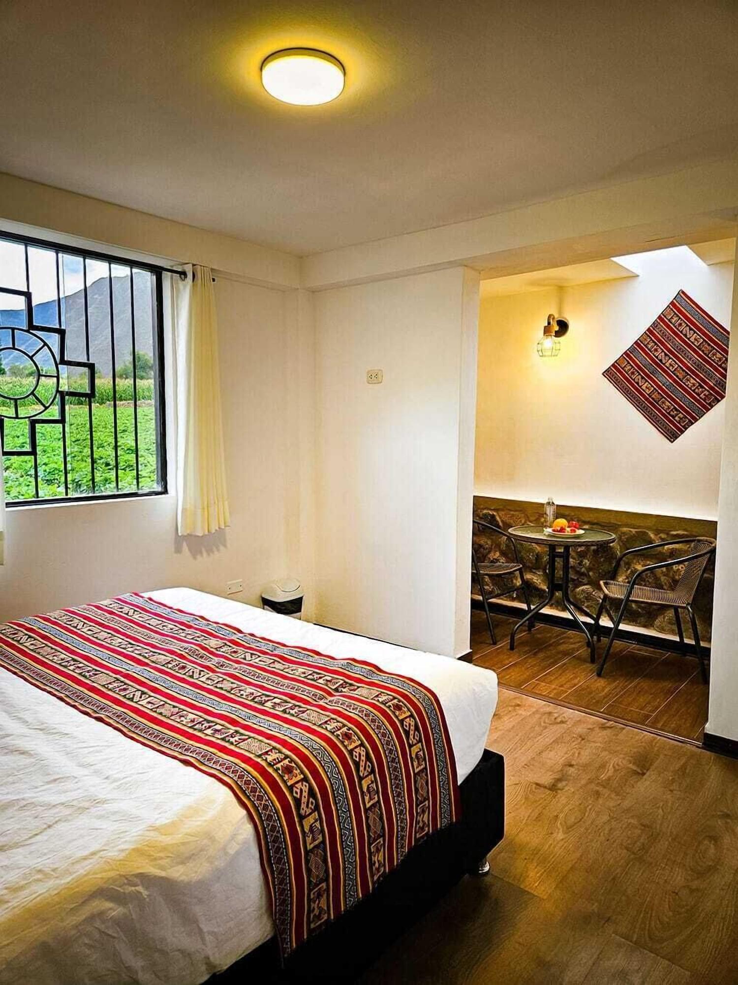 Equipamiento de Habitación Inca Allpa Home