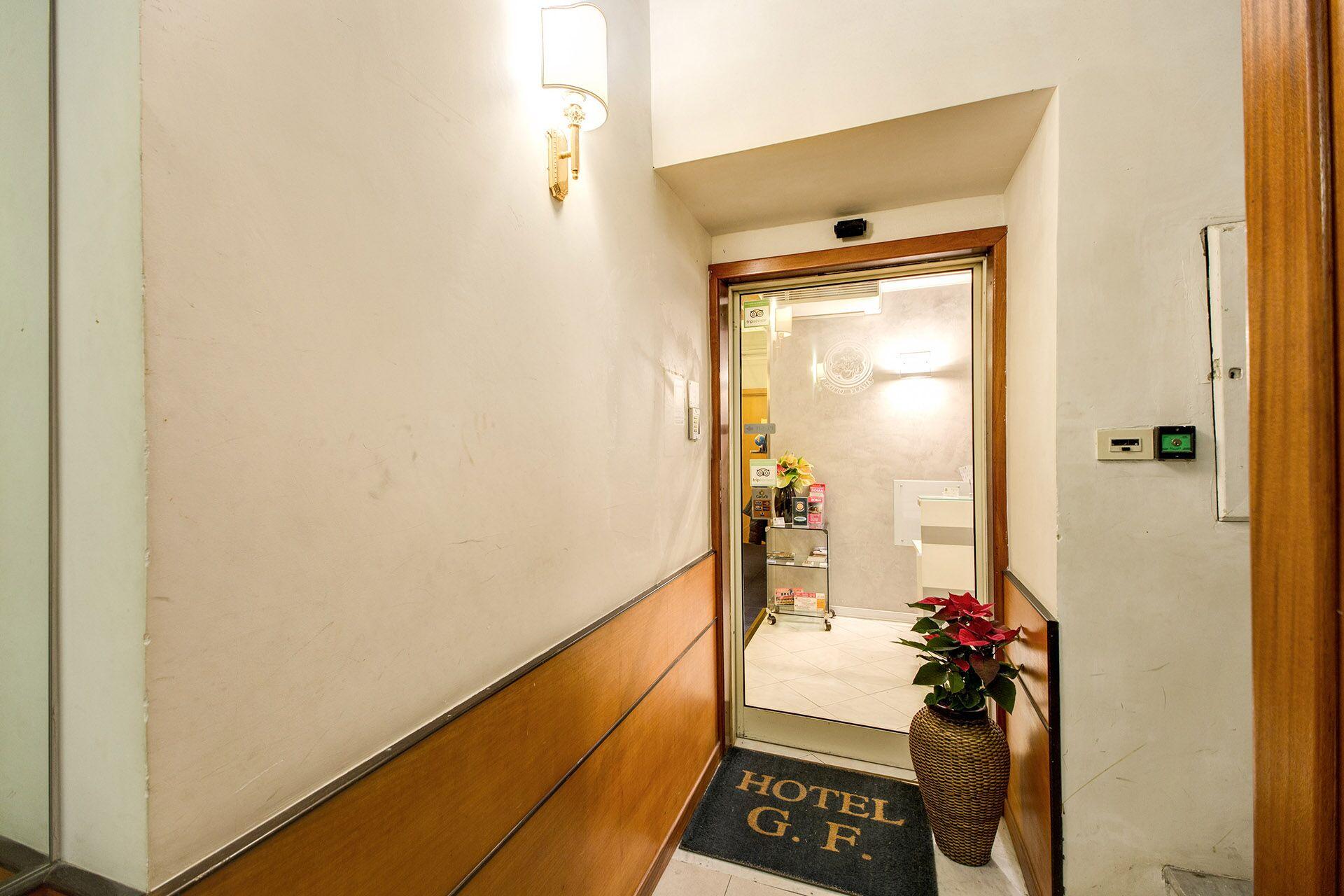 Vista Lobby Hotel Giotto Flavia