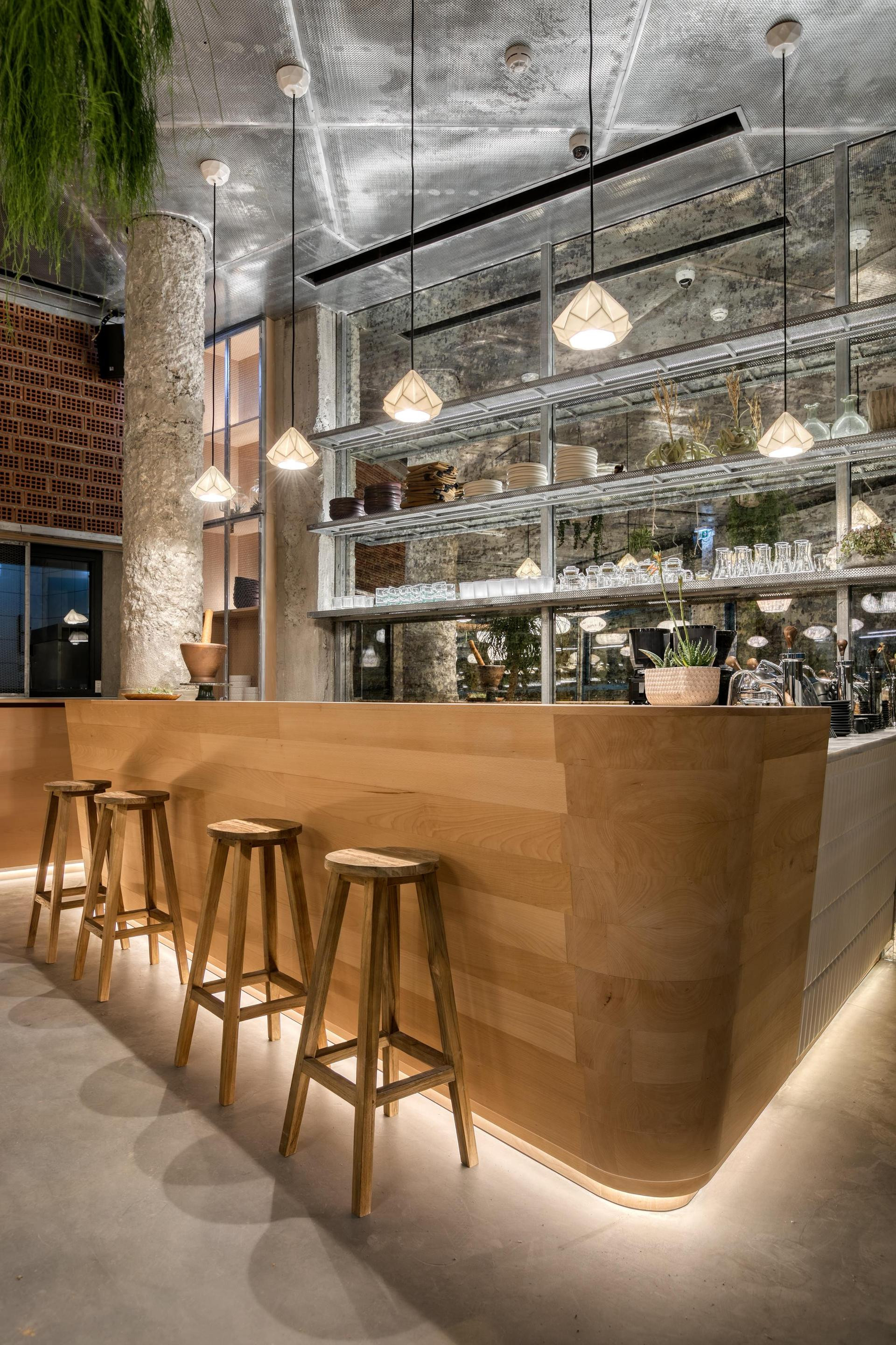 Bar/Salón Bob W Athens Eolou