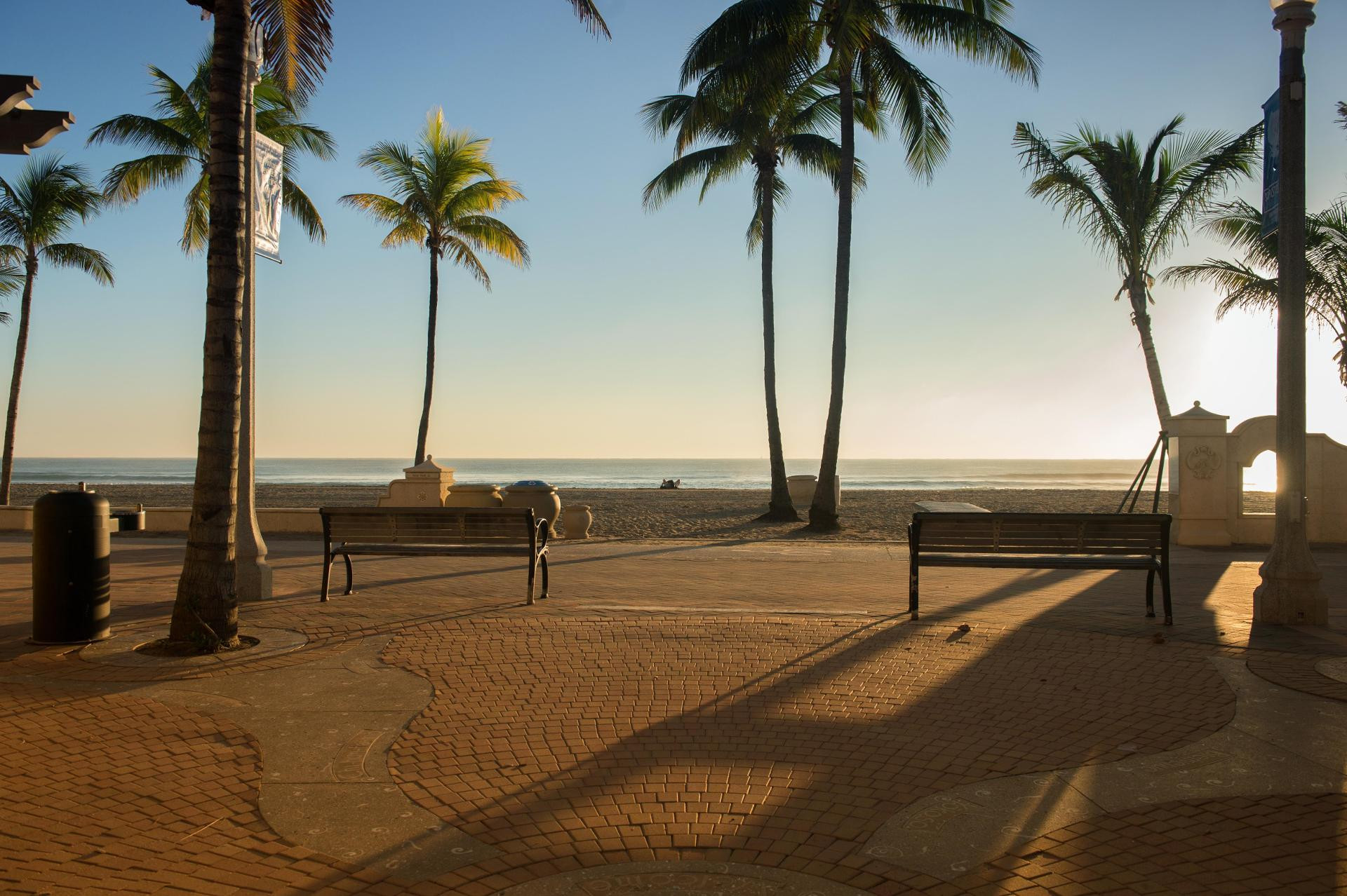Playa Hollywood Beachside Boutique Suites