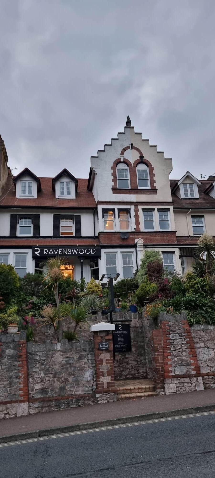 Varios The Ravenswood B&B