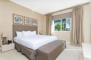 Alquiler Vacacional - Marvelous 4 Bd Close to Disney @ Magic Village 3153
