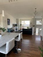 Alquiler Vacacional - Dog friendly home that is perfectly situated between the mountains and the city.