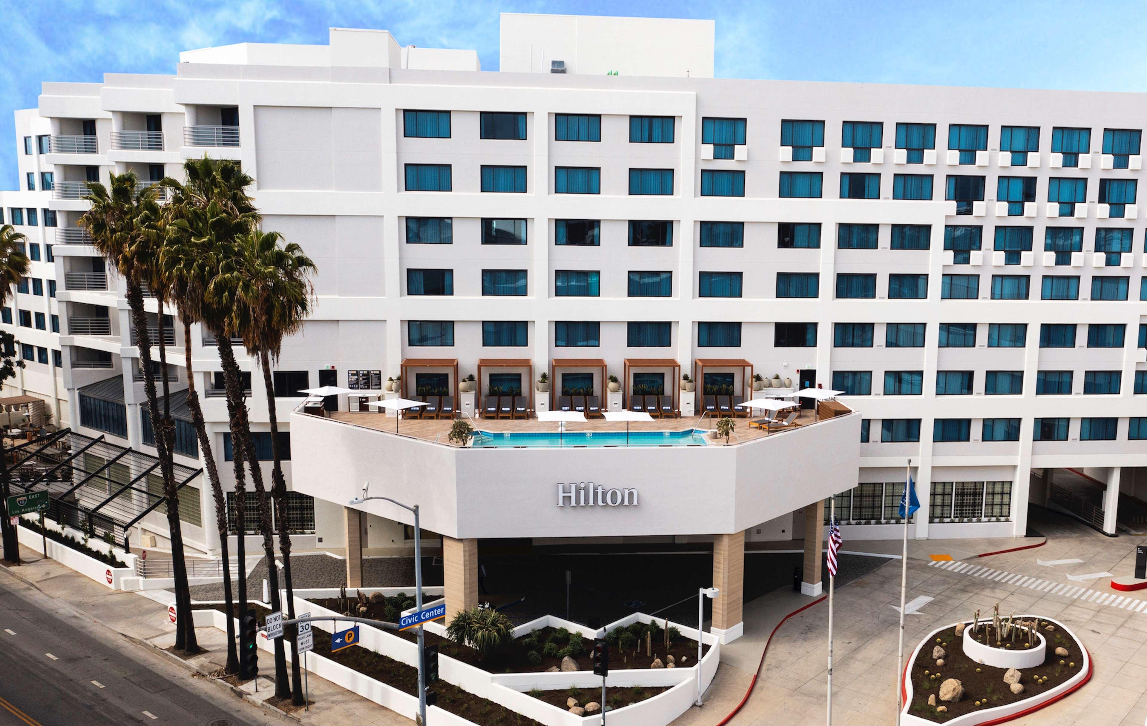 Vista Exterior Hilton Santa Monica Hotel & Suites