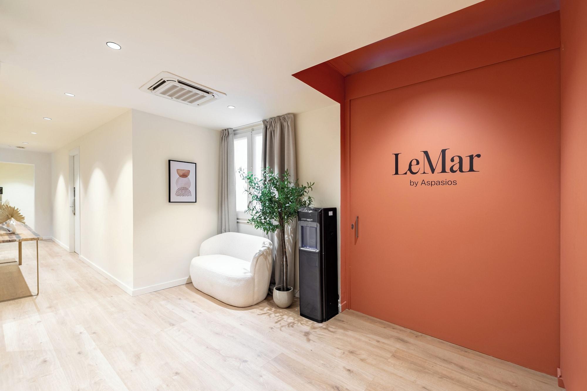 Vista Lobby LeMar by Aspasios