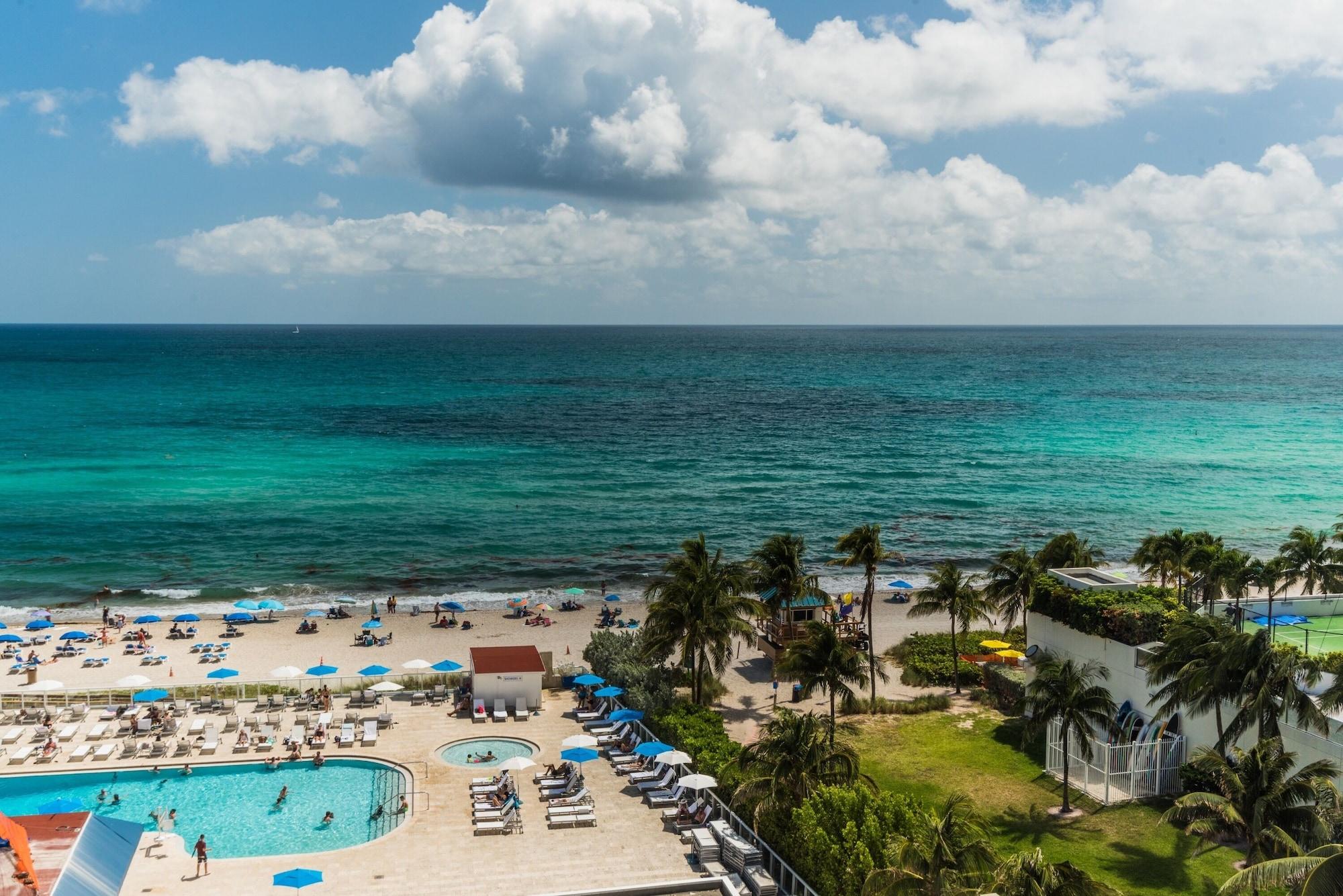 Playa Marco's Beach Place