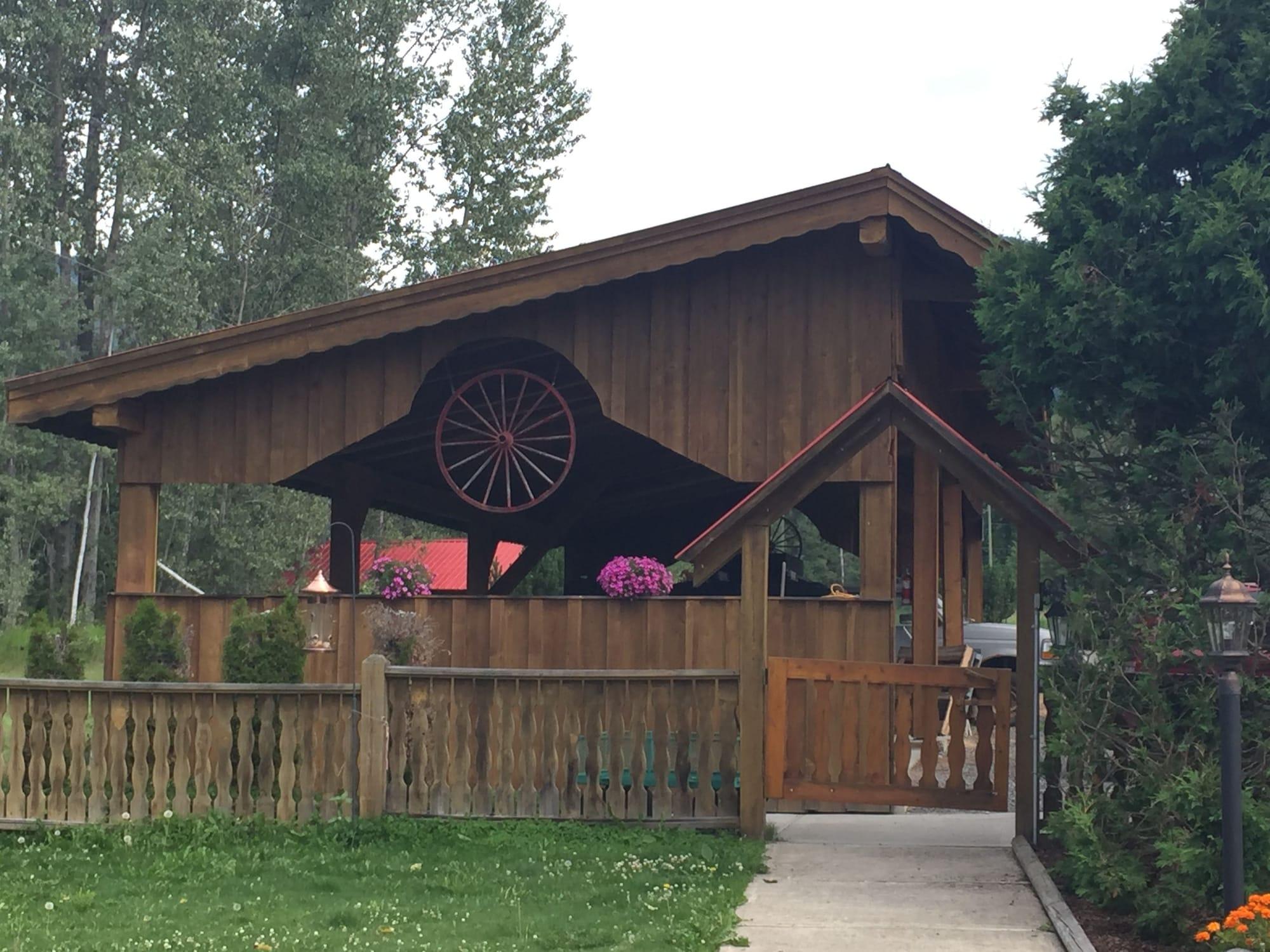 Varios Blue Grouse Country Inn Bed & Breakfast