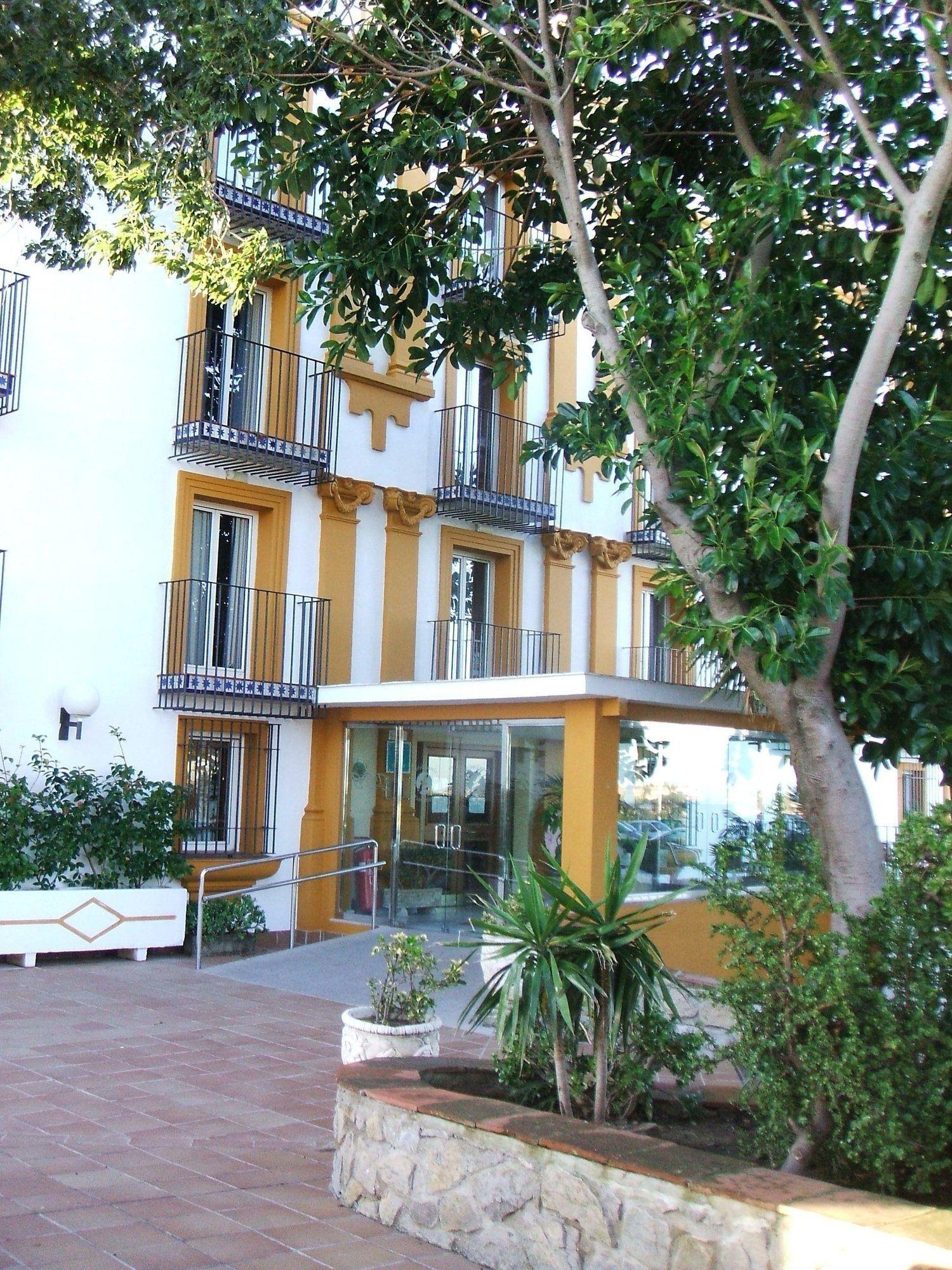 Vista Exterior Hotel Escuela Fuentemar