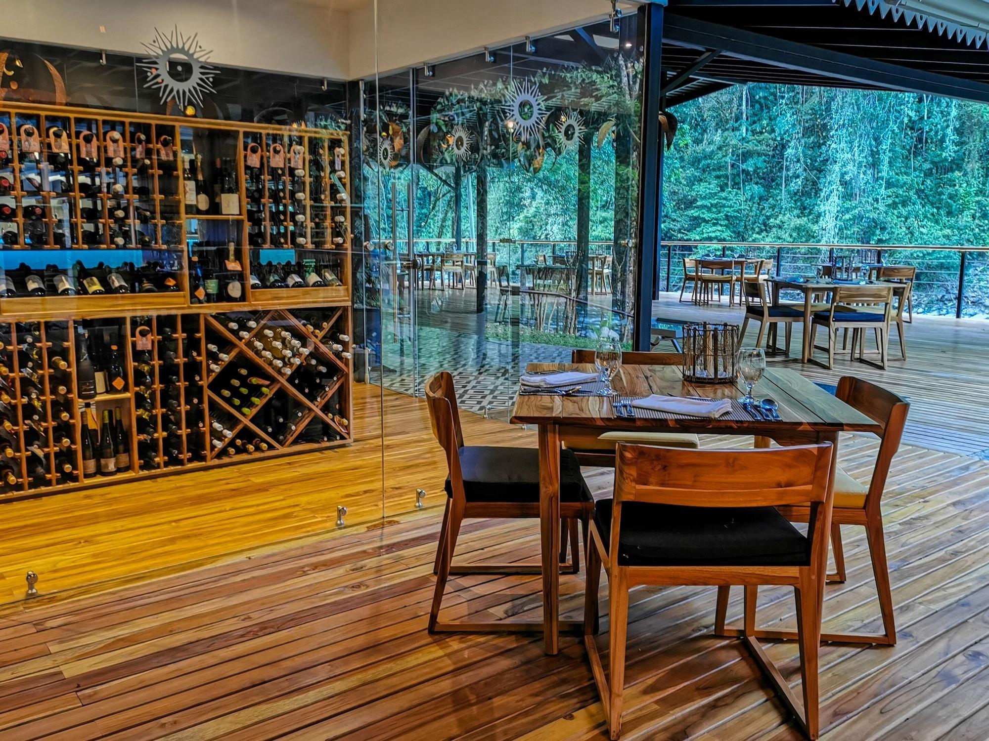 Restaurant Pacuare Lodge by Böëna