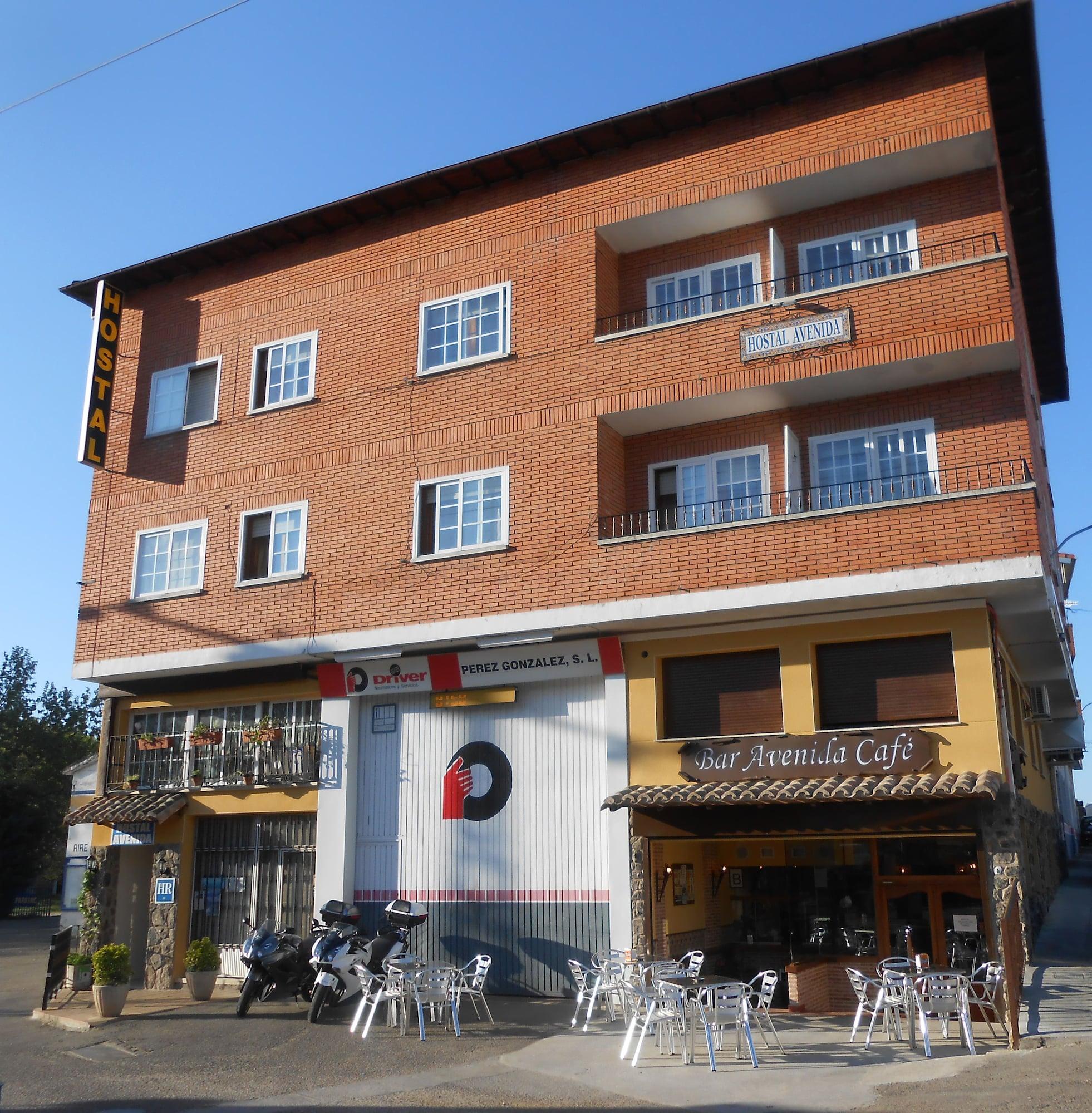 Vista Exterior Hostal Avenida