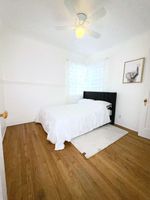Alquiler Vacacional - Charming Home in Heart of WeHo Walking Distance from Coffee Shops and Bars